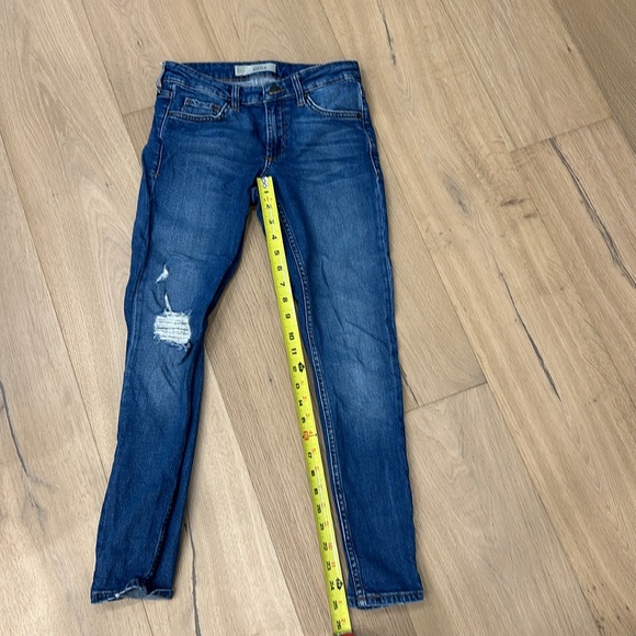 EUC SIZE 25 TOPSHOP BAXTER RIPPED JEANS - Picture 5 of 7